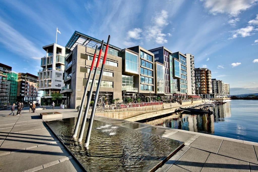 Tjuvholmen / Aker Brygge - Most Expensive Area In Oslo! Apartman Kültér fotó