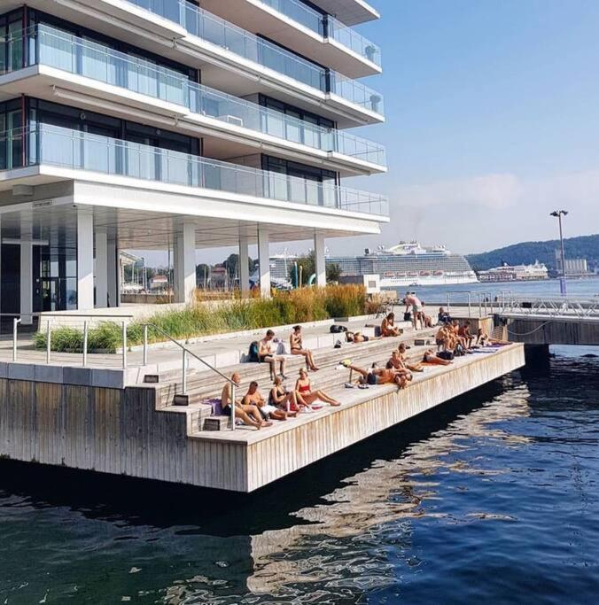 Tjuvholmen / Aker Brygge - Most Expensive Area In Oslo! Apartman Kültér fotó