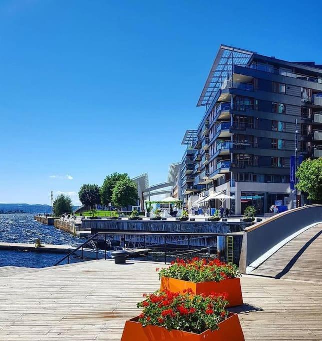 Tjuvholmen / Aker Brygge - Most Expensive Area In Oslo! Apartman Kültér fotó